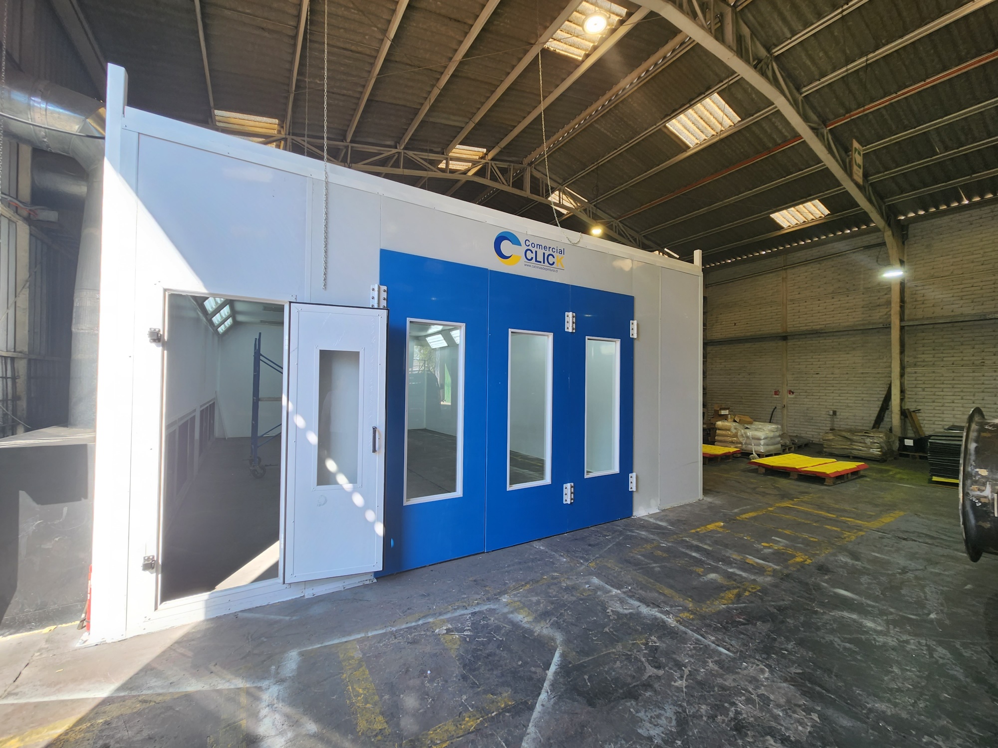 Acceso personalizada a la cabina de pintura